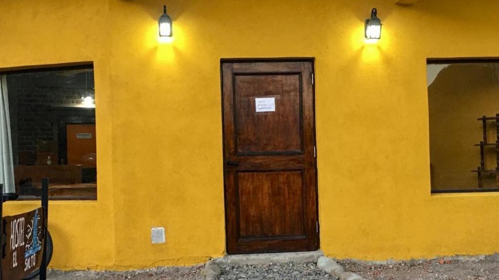 Hostel El Salto エル・チャルテン エクステリア 写真