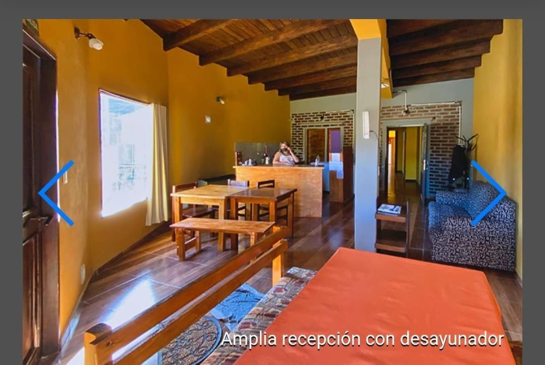 Hostel El Salto エル・チャルテン エクステリア 写真